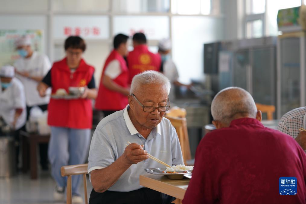 奔驰宝马电玩城